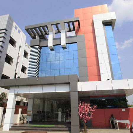 Hotel Sai Mahal Shirdi Εξωτερικό φωτογραφία